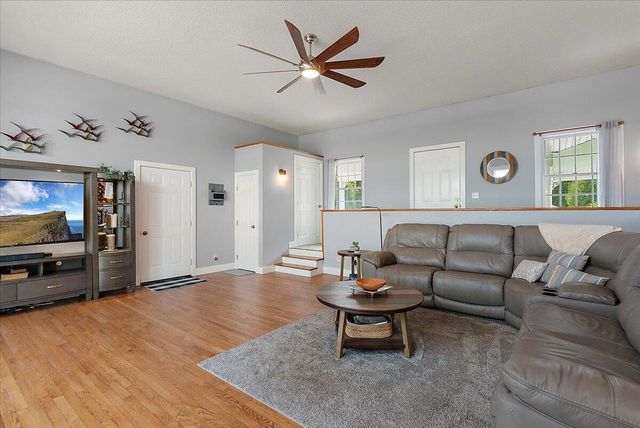 422 Randall Road, Norton Shores, MI 49441