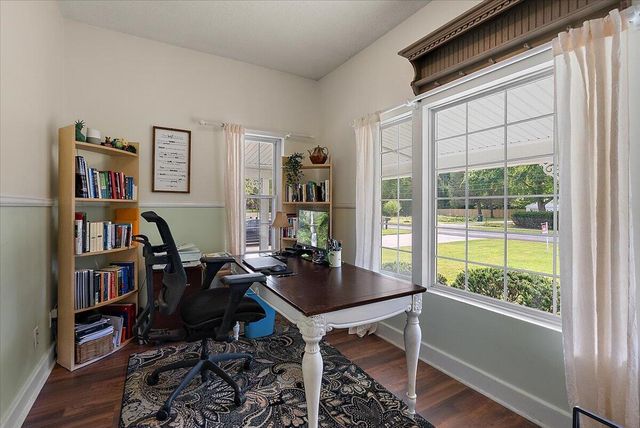 422 Randall Road, Norton Shores, MI 49441