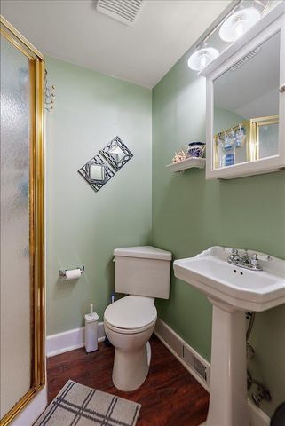 422 Randall Road, Norton Shores, MI 49441