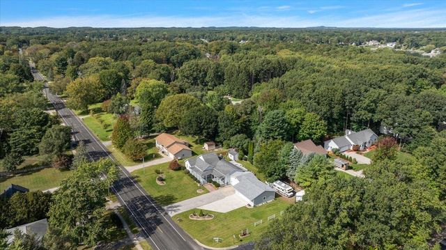 422 Randall Road, Norton Shores, MI 49441