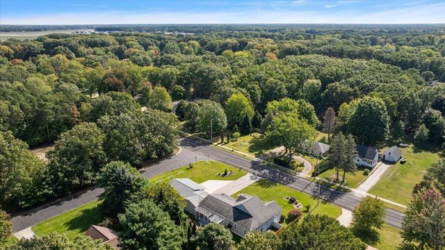 422 Randall Road, Norton Shores, MI 49441