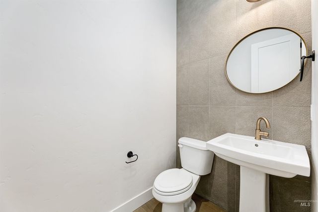 2912 E Mardia St, Meridian, ID 83642