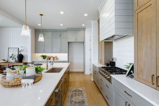 2912 E Mardia St, Meridian, ID 83642