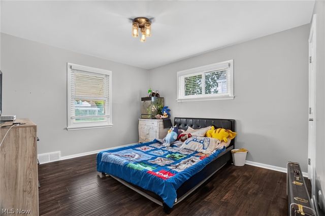2239 Larchmont Drive, Wickliffe, OH 44092