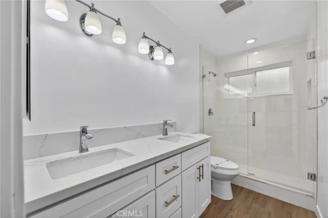 144 11th C, Seal Beach, CA 90740
