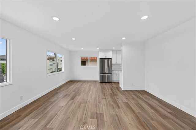 144 11th C, Seal Beach, CA 90740