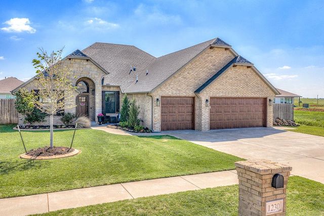 1230 NE Auburn Circle, Piedmont, OK 73078