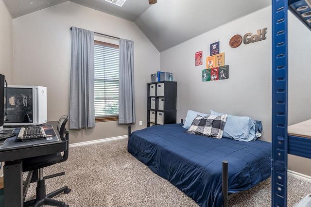 1230 NE Auburn Circle, Piedmont, OK 73078