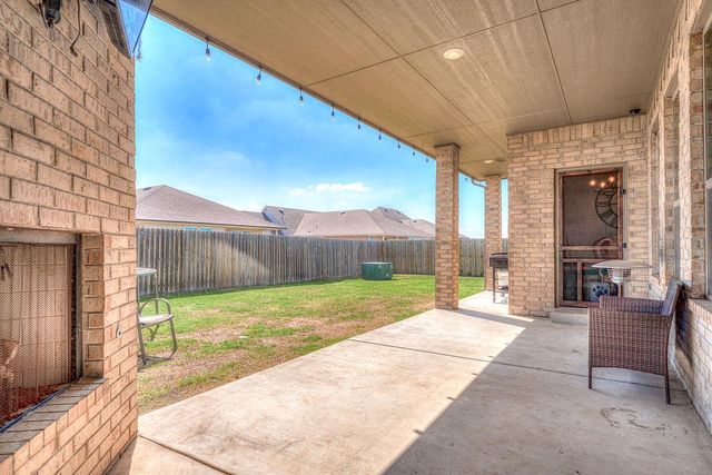 1230 NE Auburn Circle, Piedmont, OK 73078