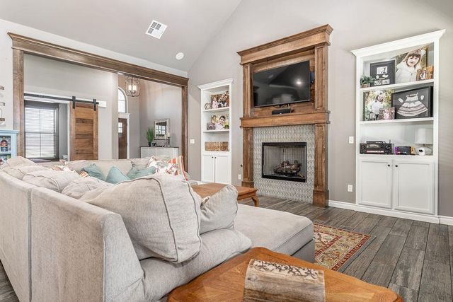 1230 NE Auburn Circle, Piedmont, OK 73078