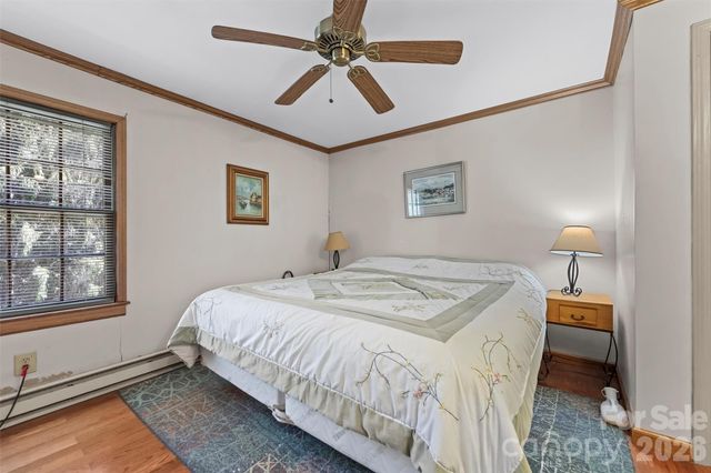 1717 Howard Moore Road, Hot Springs, NC 28743
