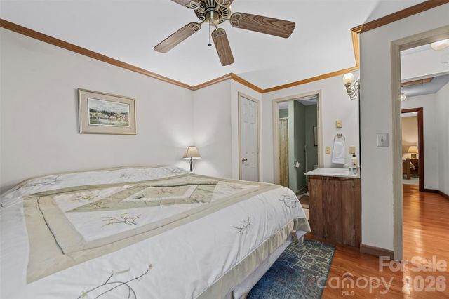 1717 Howard Moore Road, Hot Springs, NC 28743