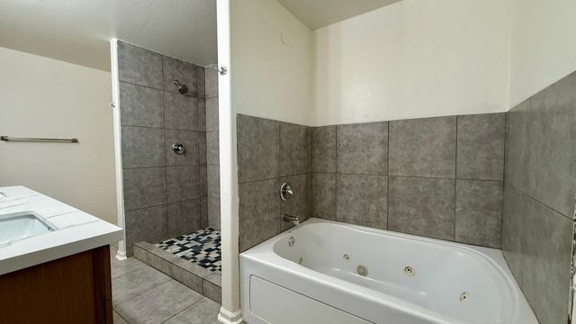 8501 W Mitchell Drive, Phoenix, AZ 85037