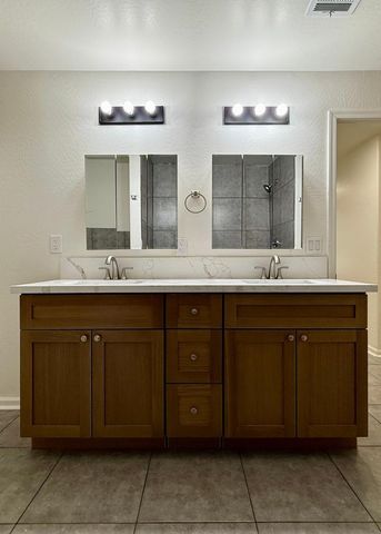 8501 W Mitchell Drive, Phoenix, AZ 85037