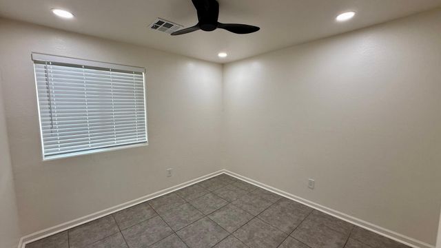 8501 W Mitchell Drive, Phoenix, AZ 85037