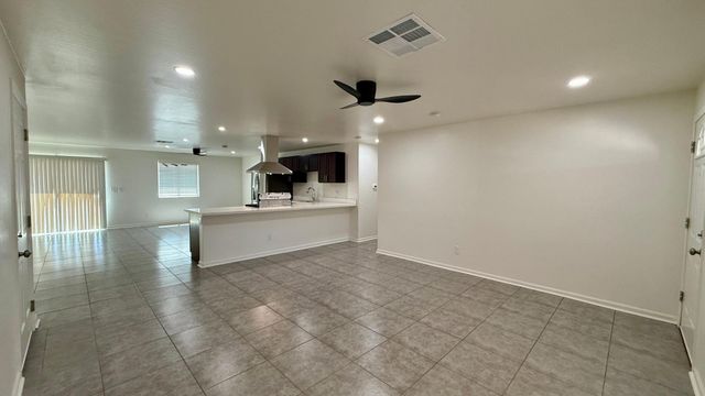8501 W Mitchell Drive, Phoenix, AZ 85037