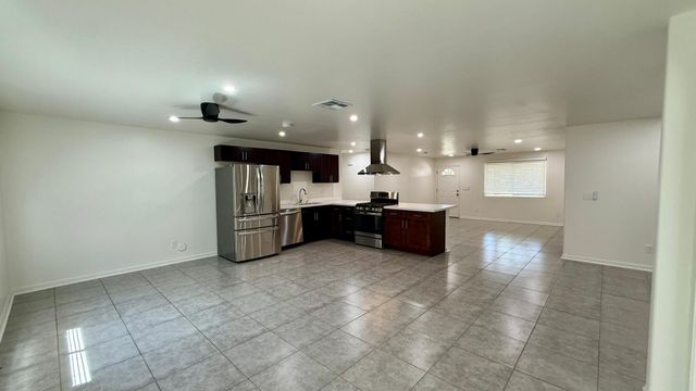 8501 W Mitchell Drive, Phoenix, AZ 85037