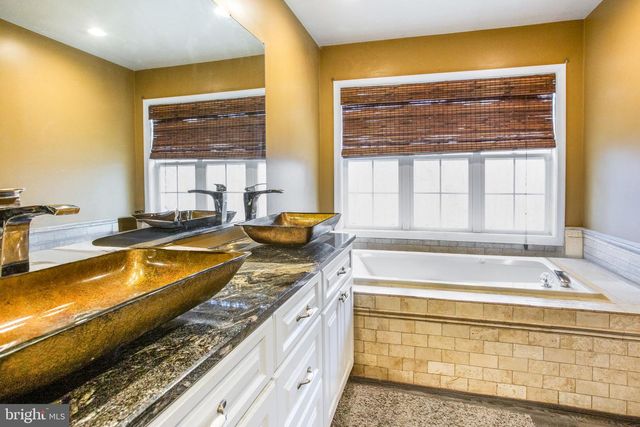 15655 HENS REST LN, Waldorf, MD 20601