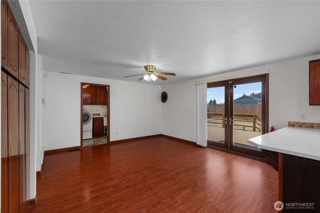 22616 82nd Avenue E, Graham, WA 98338