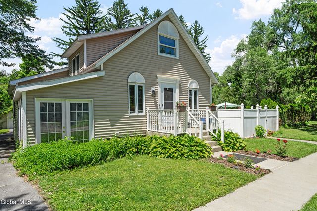 146 Haigh Road, Glenville, NY 12302