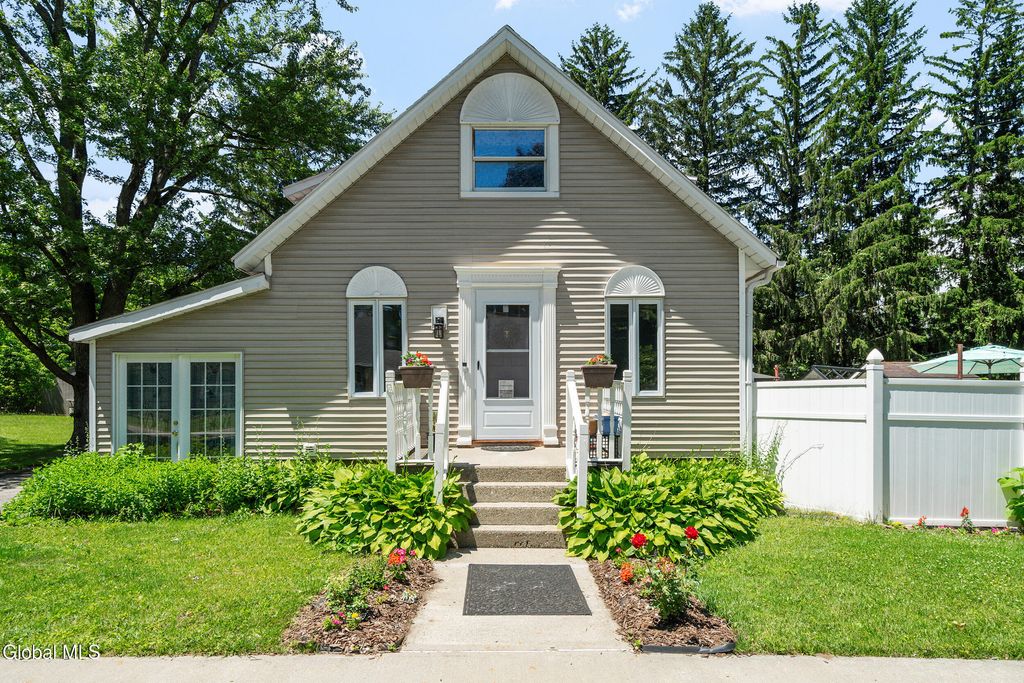 146 Haigh Road, Glenville, NY 12302