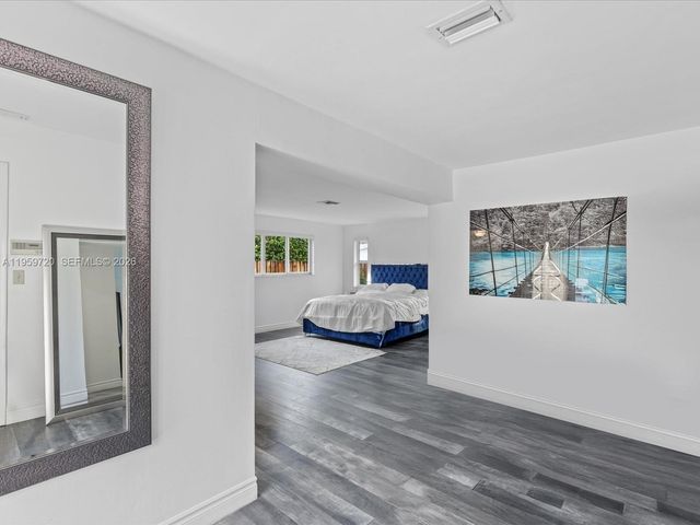 1113 N 46th Terrace, Hollywood, FL 33021