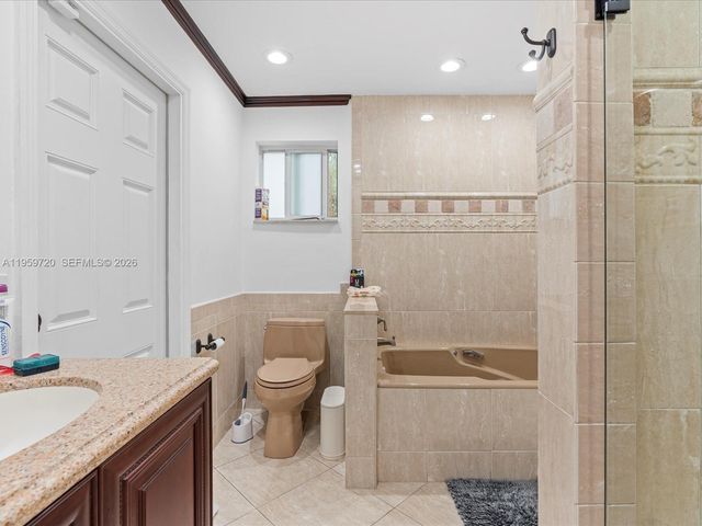 1113 N 46th Terrace, Hollywood, FL 33021