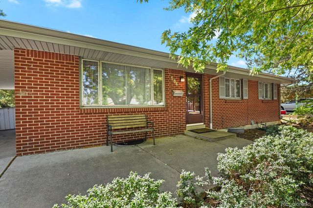 564 Moline Street, Aurora, CO 80010