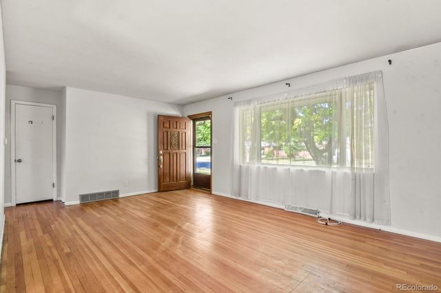 564 Moline Street, Aurora, CO 80010