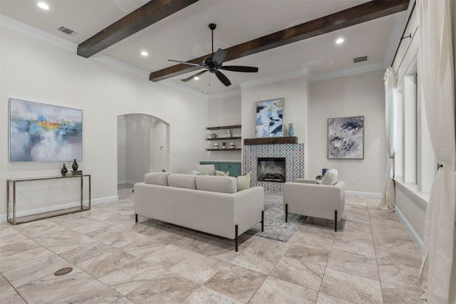 6222 Prospect Hill Drive, Granbury, TX 76049