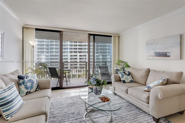 3000 N Ocean Drive 10B, Riviera Beach, FL 33404