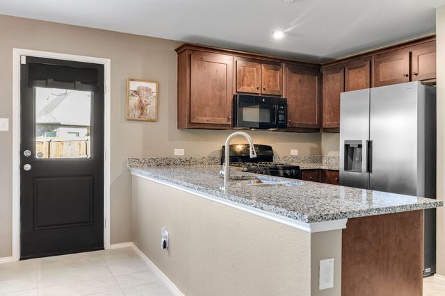 14164 Danesdale Drive, Pilot Point, TX 76258