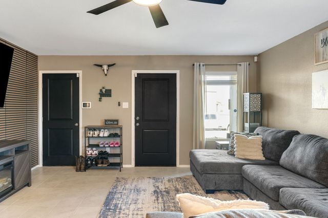 14164 Danesdale Drive, Pilot Point, TX 76258