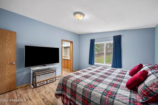 319 Crystal Creek Rd, Fernwood, ID 83830