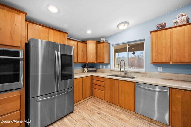 319 Crystal Creek Rd, Fernwood, ID 83830