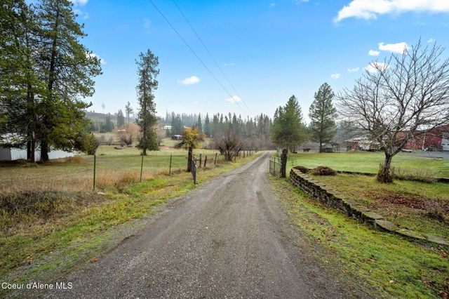 319 Crystal Creek Rd, Fernwood, ID 83830