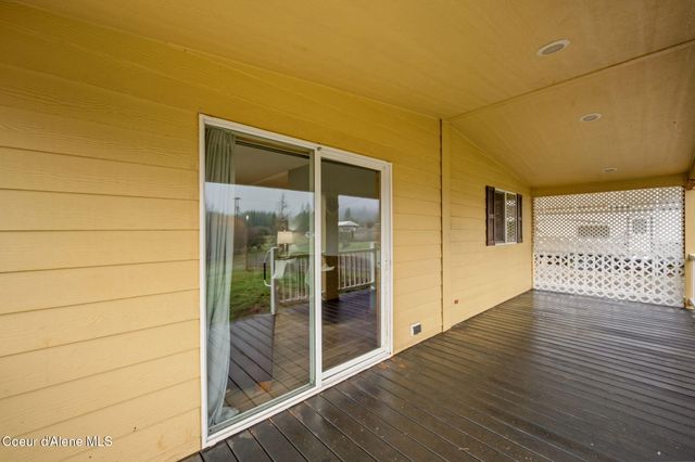 319 Crystal Creek Rd, Fernwood, ID 83830