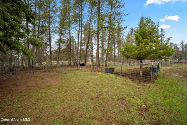 319 Crystal Creek Rd, Fernwood, ID 83830