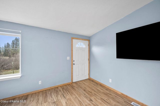 319 Crystal Creek Rd, Fernwood, ID 83830