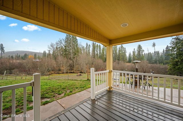 319 Crystal Creek Rd, Fernwood, ID 83830
