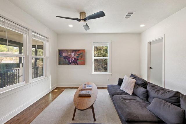 7511 Old Bee Caves RD 2, Austin, TX 78735