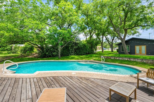 7511 Old Bee Caves RD 2, Austin, TX 78735