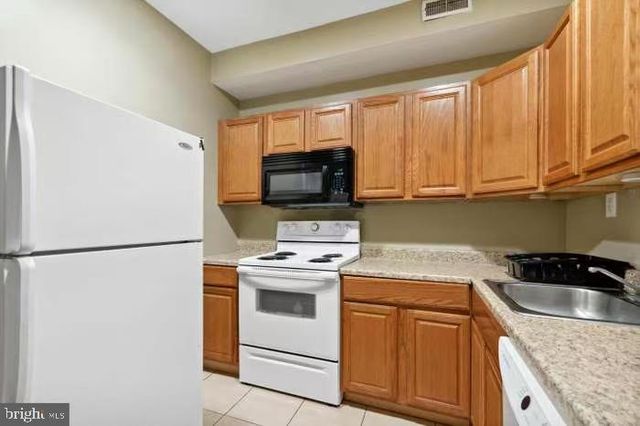 1743 N WILLINGTON ST, Philadelphia, PA 19121