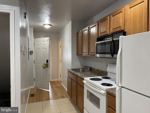 1743 N WILLINGTON ST, Philadelphia, PA 19121