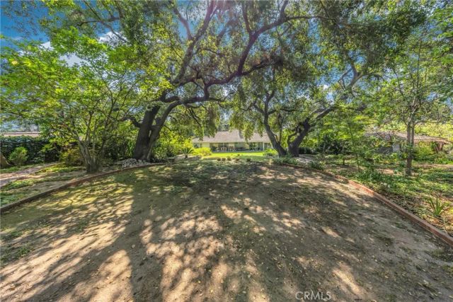 827 Hampton Road, Arcadia, CA 91006