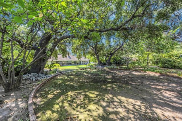 827 Hampton Road, Arcadia, CA 91006