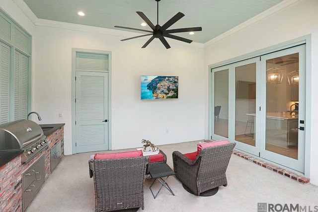 8339 Billiu St, Saint George, LA 70817