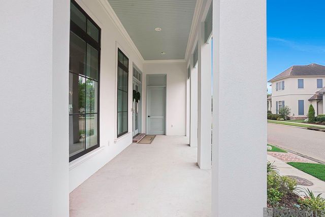 8339 Billiu St, Saint George, LA 70817