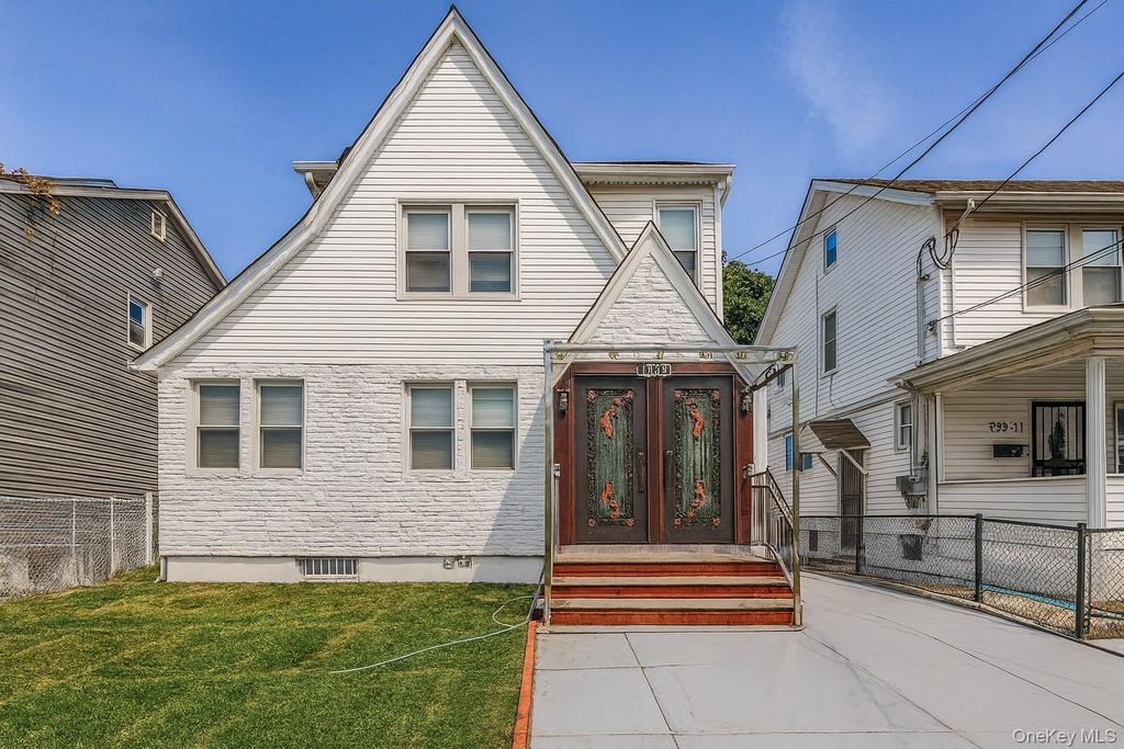 192-23 116th Road, Saint Albans, NY 11412