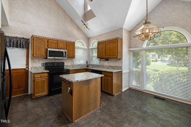 2517 Oakes Plantation Drive, Raleigh, NC 27610